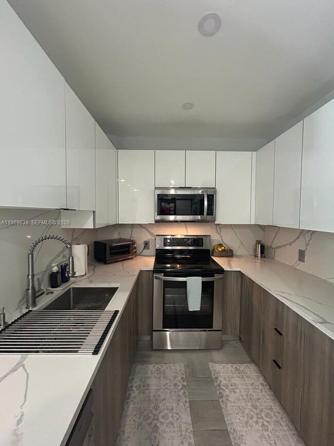 Photo - 3501 Jackson St Unidad 309