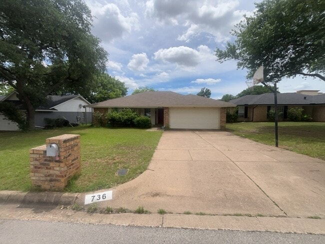 Building Photo - Coming soon for June! 3/2/2 Mansfield isd !