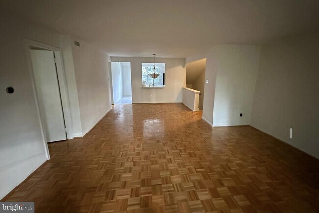 Photo - 1002 Valley Glen Rd Unidad 239