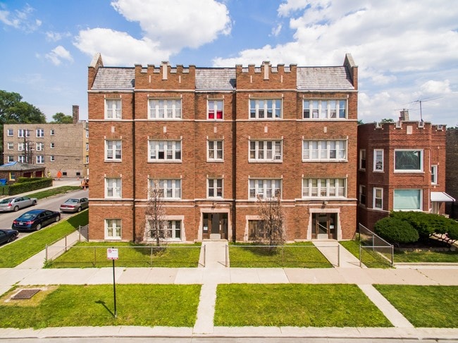 Photo - 8201 S Paulina Street