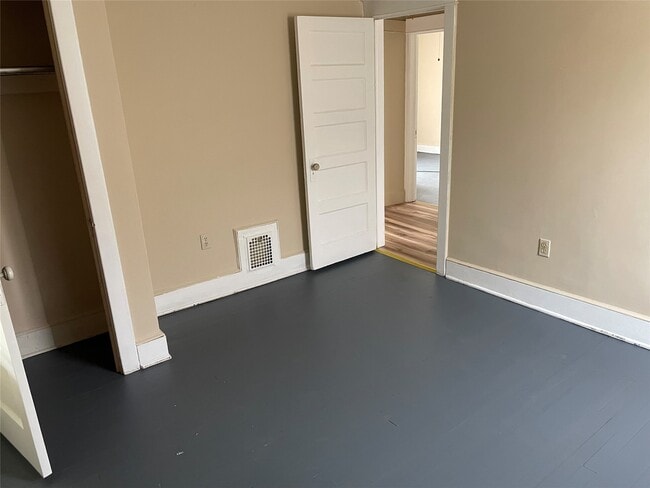 Photo - 14 Merrill St Unidad 2ND