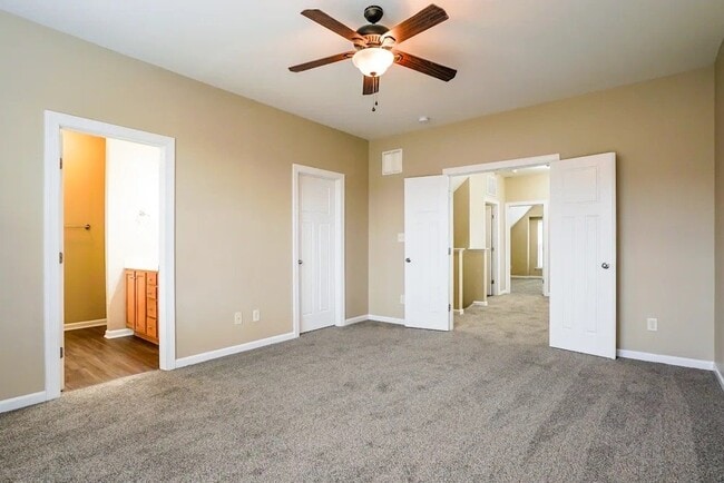 Photo - 65 Crest Cir