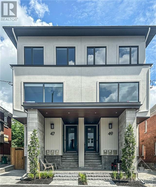 Photo - 49 Grosvenor Ave