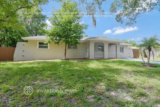 Photo - 4668 Donovan St