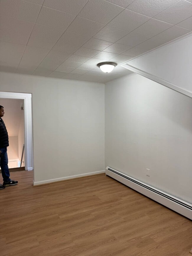 Photo - 51 Turner St