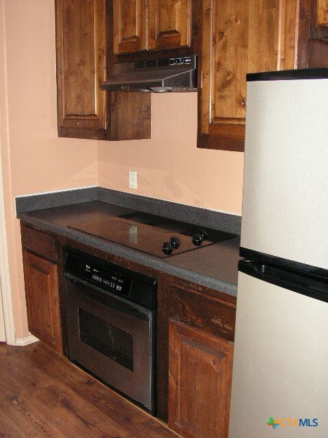 Building Photo - 234 Star Grass