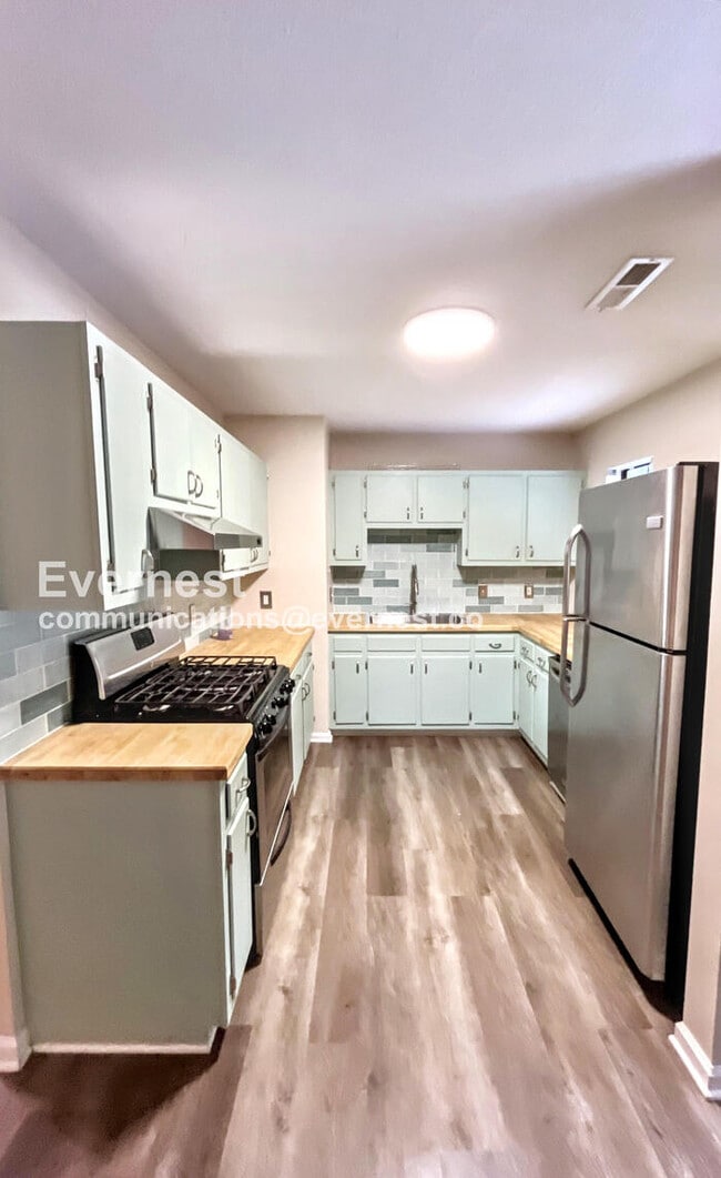 Photo - 1110 Fernway Cir