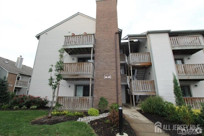 Building Photo - 5310 Ravens Crest Dr Rental