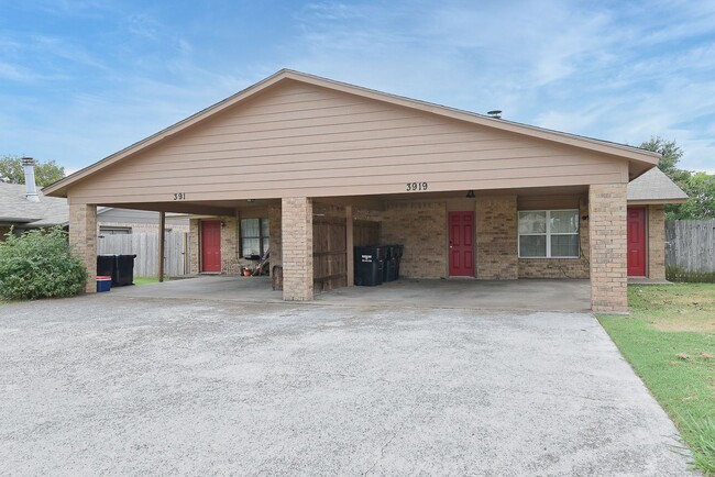Building Photo - PEPERPORT.3917-3919 Unit 3919 Rental