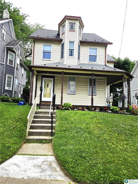 Photo - 121 N New St