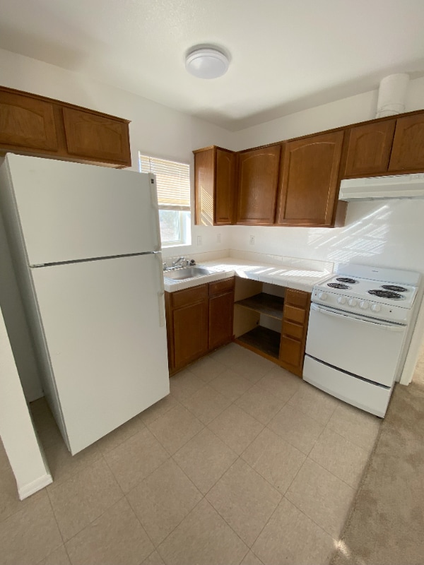 Photo - 1584 E Courtney Pl Unit 2