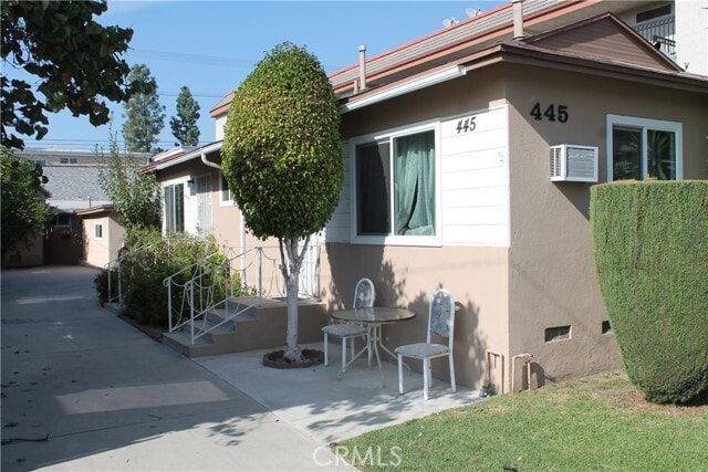Photo - 445 E Providencia Ave