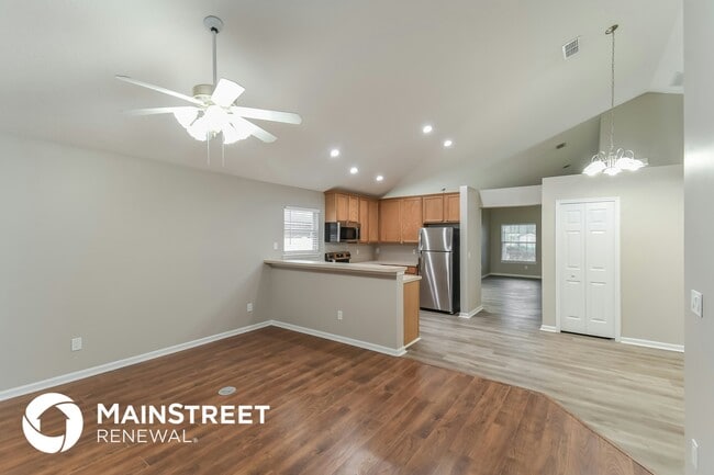 Building Photo - 86459 Sand Hickory Trail Rental
