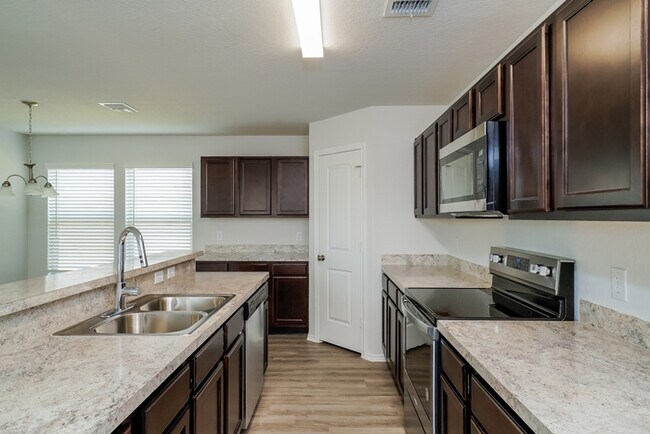 Photo - 9318 Green Flora Ct