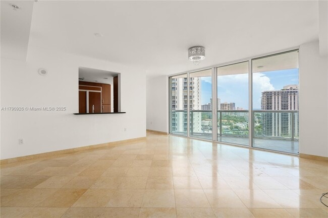 Building Photo - 19400 Turnberry Way Rental