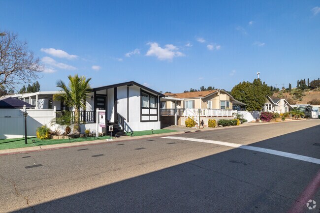 Photo - Green River Village