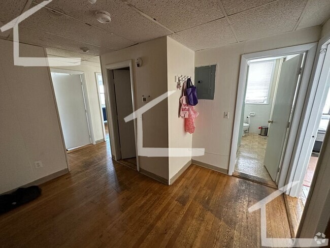 Building Photo - Allston 3 Bed 1.5 Bath available now no br... Rental