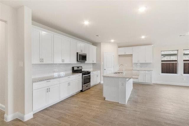 Photo - 442 Camille Crossing