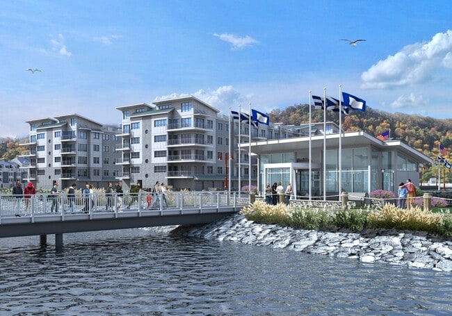 Admirals Cove on the Hudson