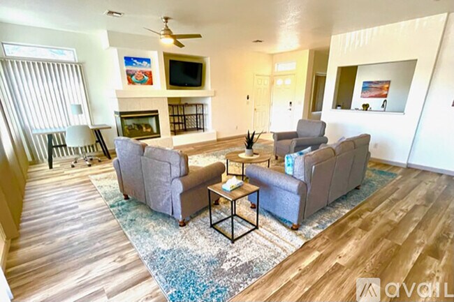 Photo - 2349 Ruffed Grouse Way