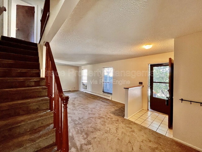 Photo - 2582 Ridge Dr