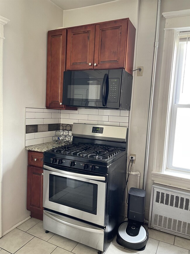 Photo - 120 Dekalb Ave Unit 8