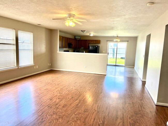 Photo - 2317 Lonan Ct