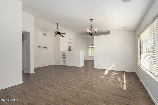 Photo - 1328 E Binner Dr