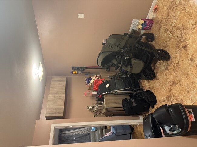 Photo - 531 Glenshire Rd