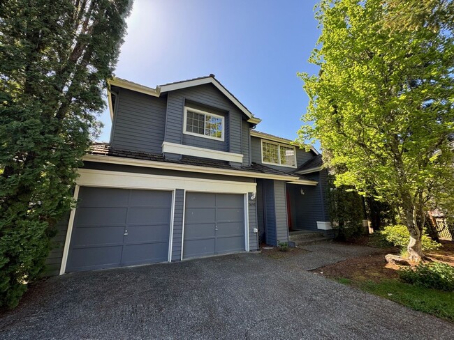 Cozy 3 bed 2.5 bath home in Klahanie Issaquah - Cozy 3 bed 2.5 bath home in Klahanie Issaquah