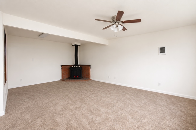 Photo - 1201 Holly Ave