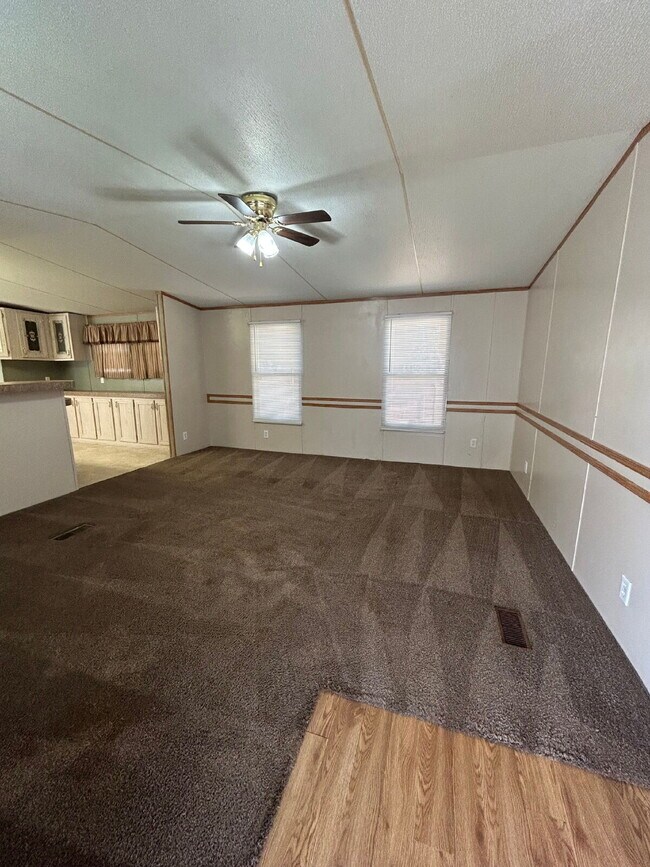 Photo - Commander Palace: Your Tranquil Home Awaits Unidad 56