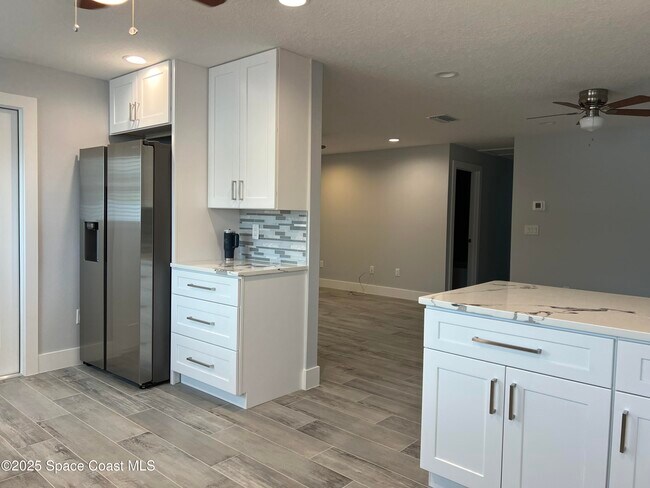 Photo - 340 Sea Grape St