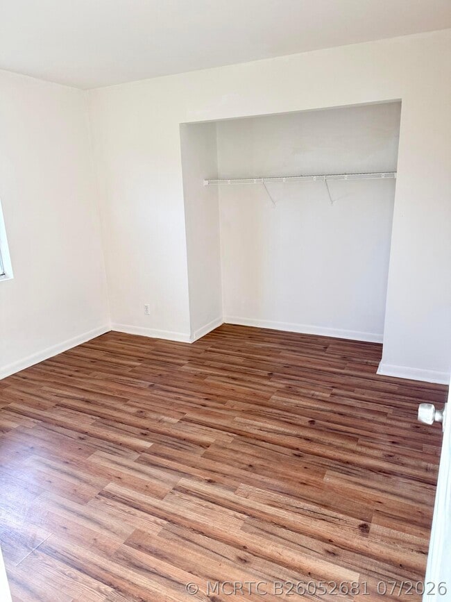 Photo - 265 SW 11th Ave