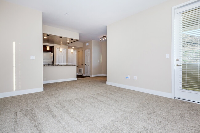 Sendero Gateway Apartment Homes