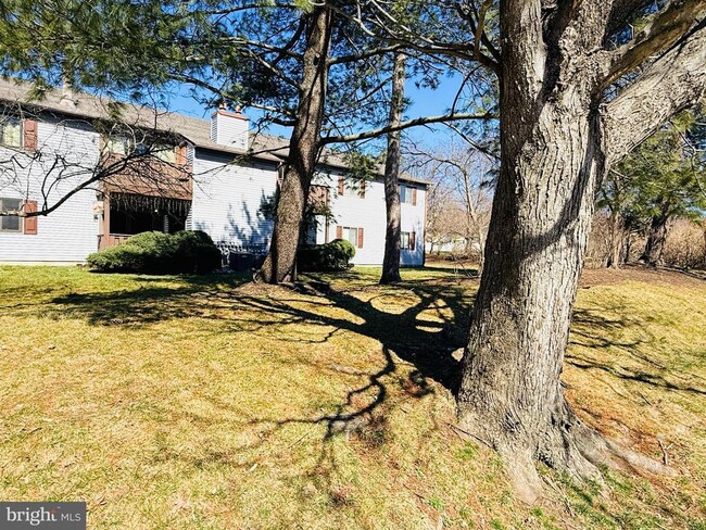 Photo - 1008 Lindsey Ct