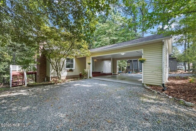 Building Photo - 155 Edgewater Dr Rental
