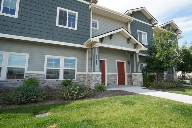 Building Photo - 11219 W Gabrielle Dr Rental