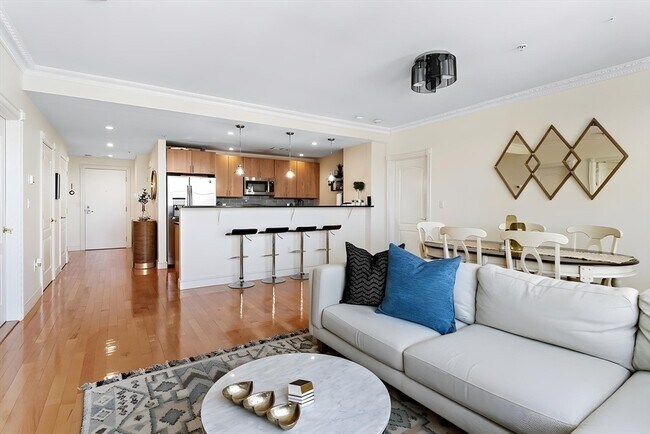 Photo - 323 Boylston St Unit 602