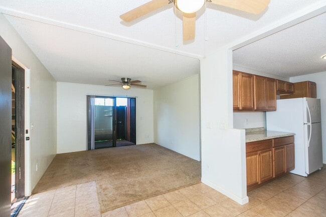 Photo - 2069 California Ave