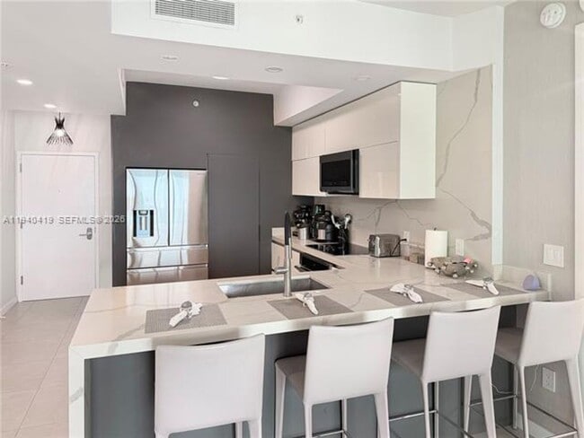 Photo - 31 SE 5th St Unidad 31 SE 5th St 3412