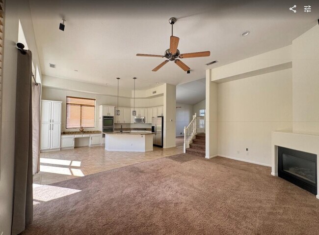 Photo - 4906 E Hamblin Dr