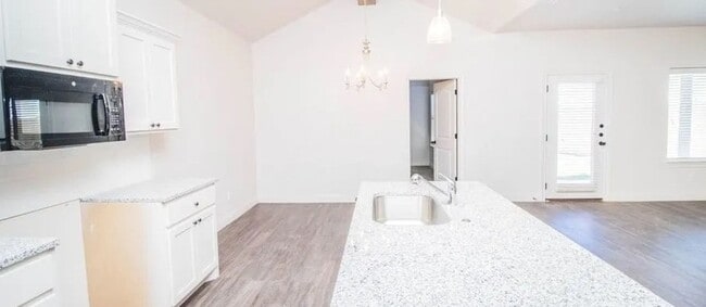 Photo - 1704 102nd St Unit Fox Ridge - 1704 102nd Street  A