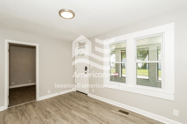 Photo - 8685 Hupp Ave