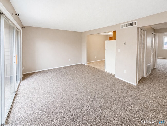 Photo - 210 Towne House Rd