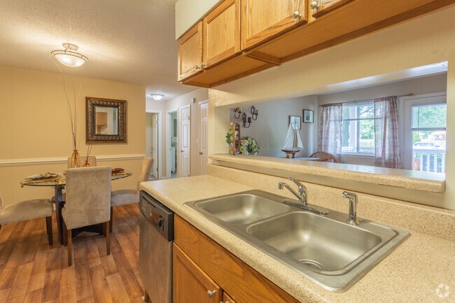 2BR,2BA,-950SF Model