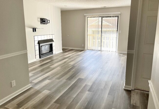110 Heywood Rd Unit Heywood crossing condos #15-B
