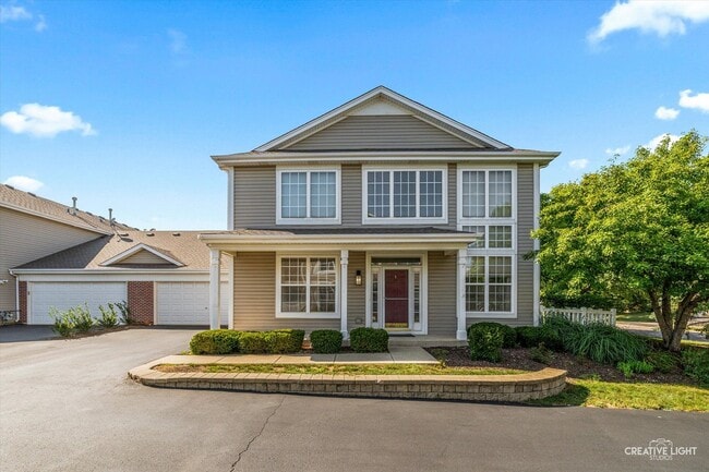 Building Photo - 230 St James Pkwy