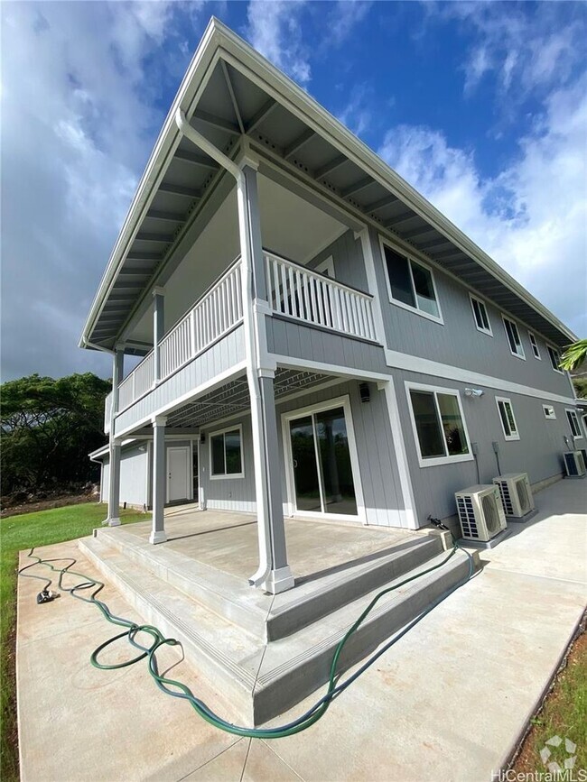 Building Photo - mokapu Unit Downstairs Rental