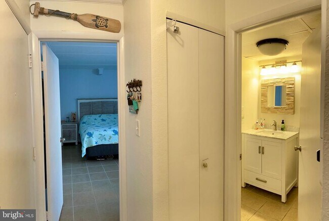 Photo - 9 138th St Unit 208